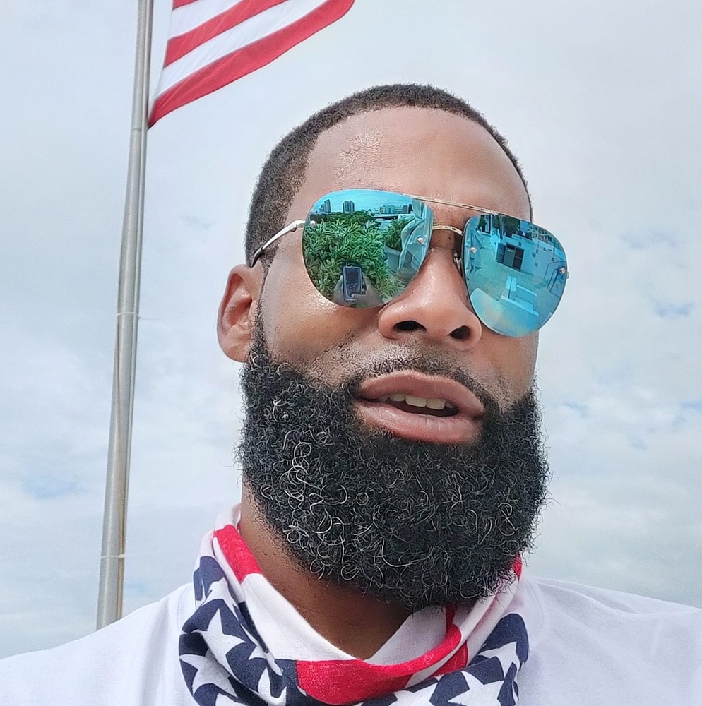 Meet your Posher, Eddie